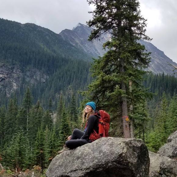 Meet your Posher, Amanda - Picture 1 of 1